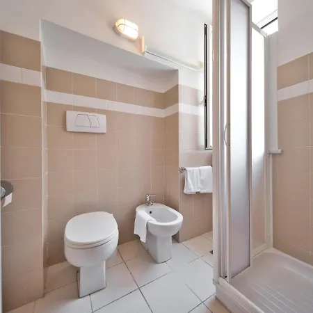 Apartament Medusa - Monolocale Centro Finale Ligure