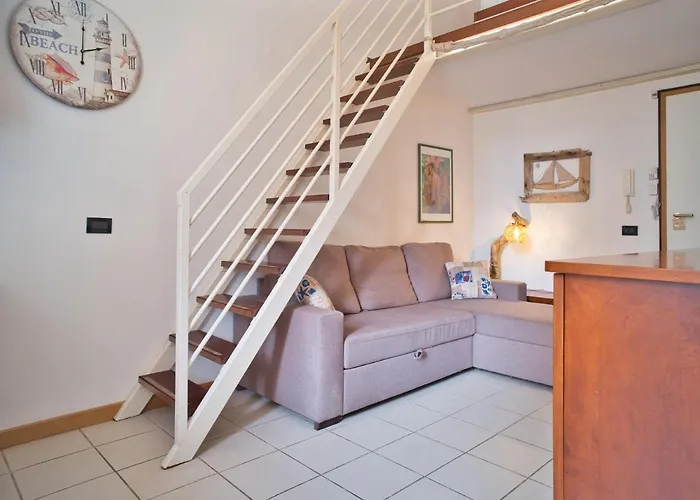Medusa - Monolocale Centro Apartment Finale Ligure
